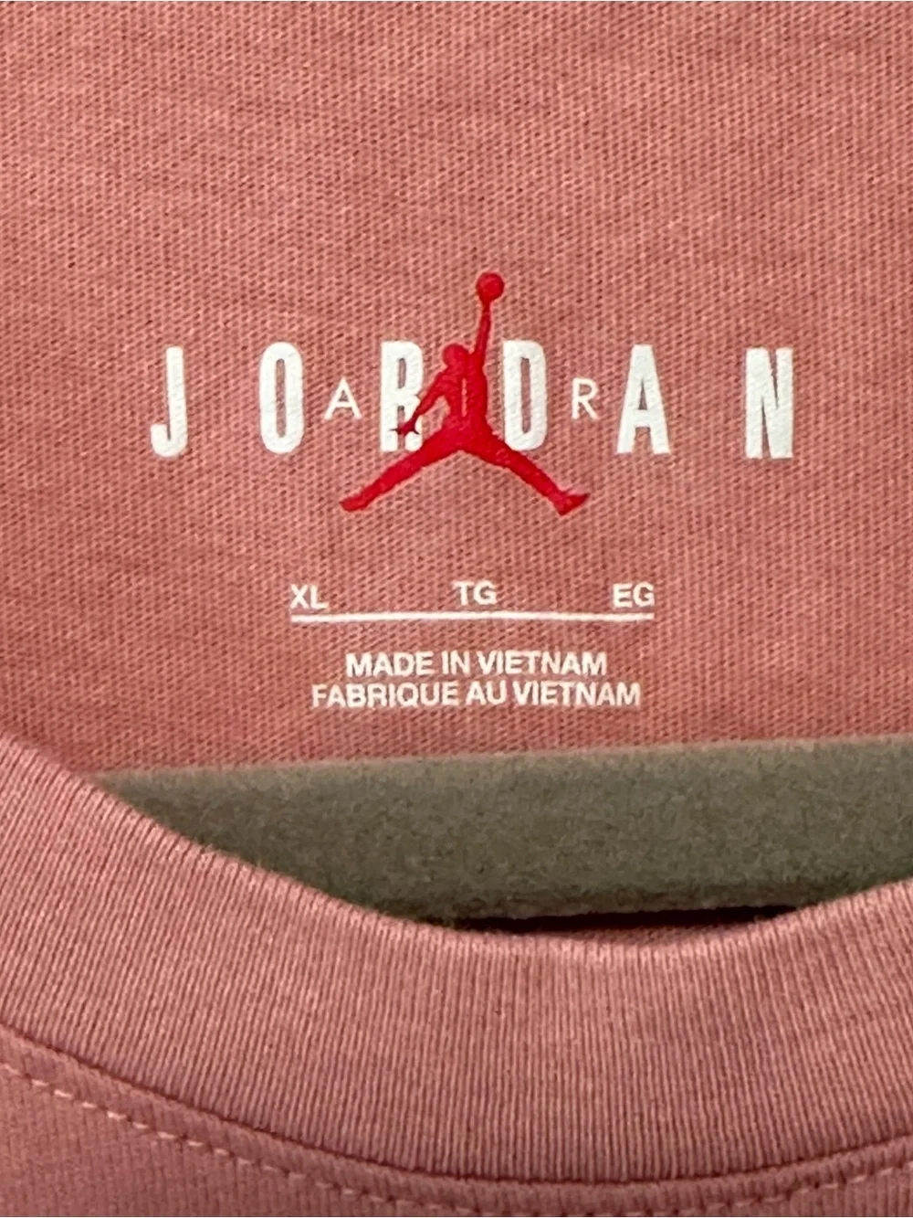 Men’s Nike Air Jordan XL Short Sleeve T-Shirt Top Tee Flamingo Basketball Logo